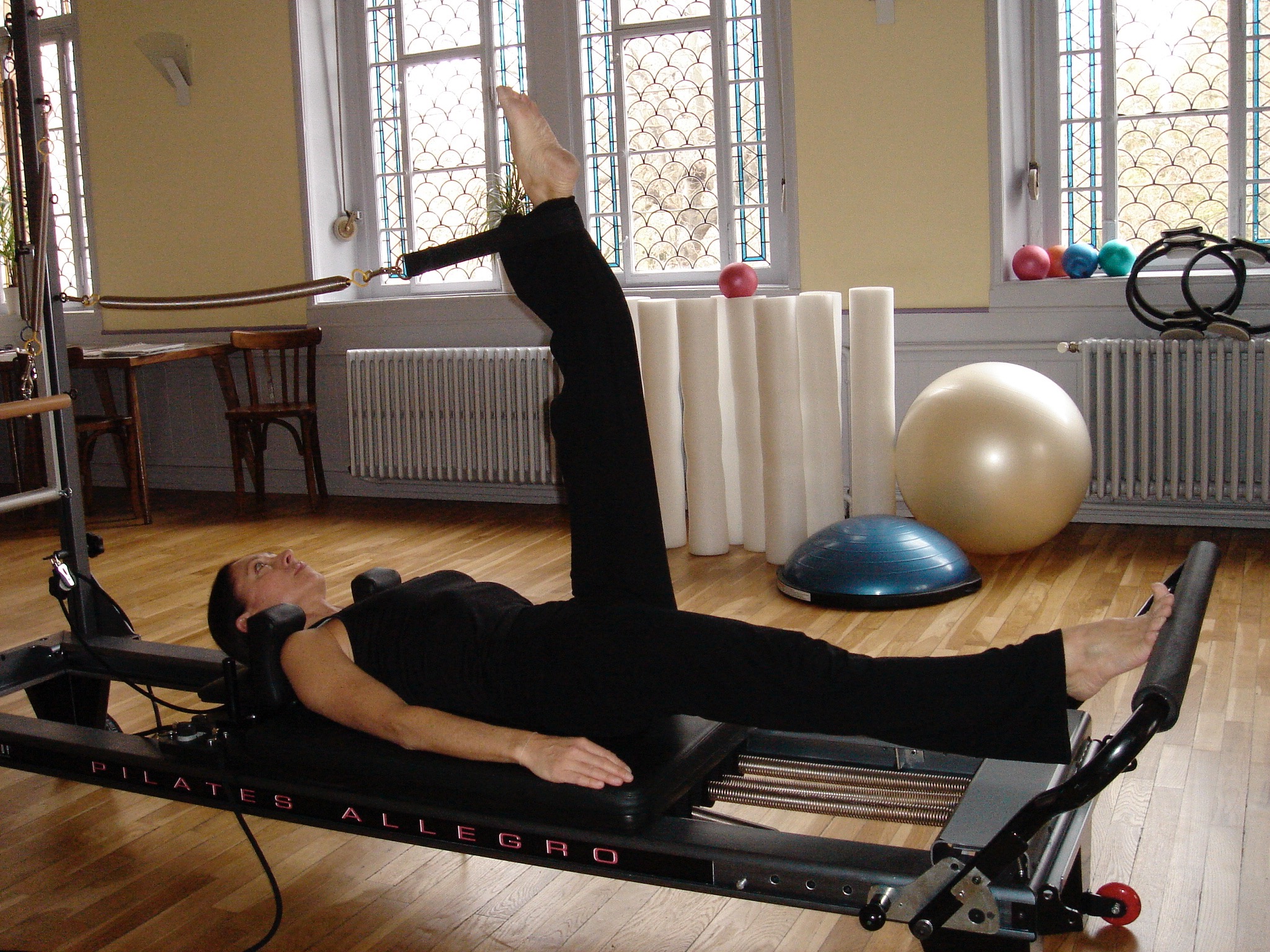élève sur un machine pilates alegro