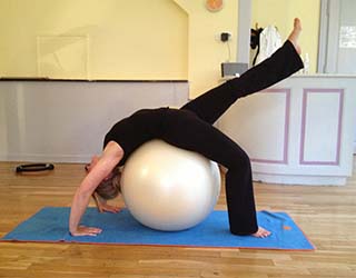 Cours avec swiss ball
